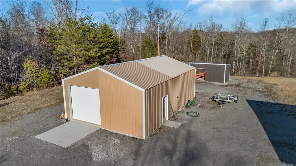 3173 Barnes Mill Road Smithville TN 37166