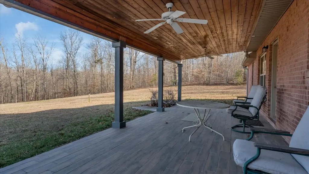 3173 Barnes Mill Road Smithville TN 37166