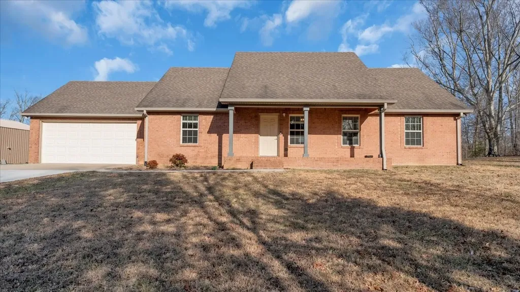 3173 Barnes Mill Road Smithville TN 37166