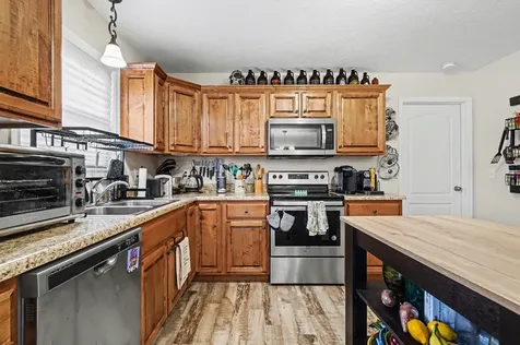 1203 Ab Wade Road Portland TN 37148