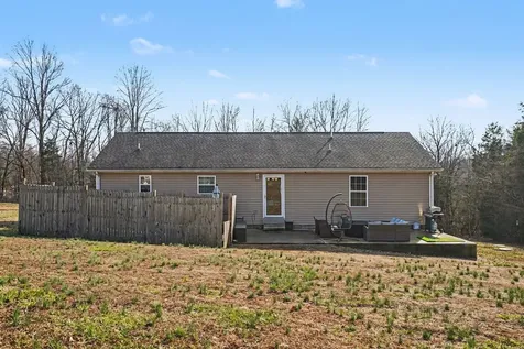 1203 Ab Wade Road Portland TN 37148