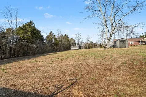 1203 Ab Wade Road Portland TN 37148