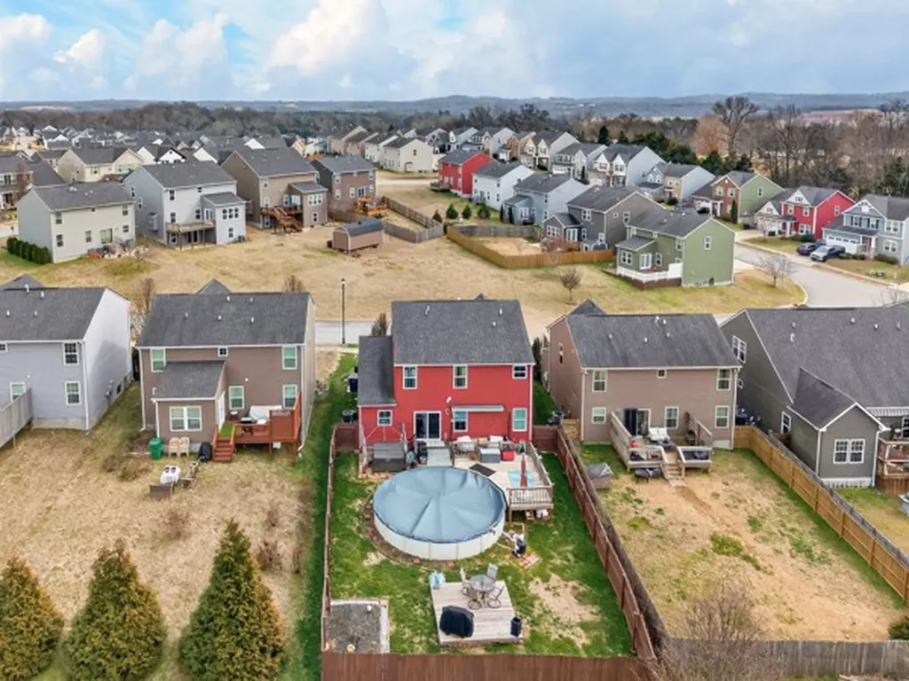2620 Bluffton Lane Columbia TN 38401