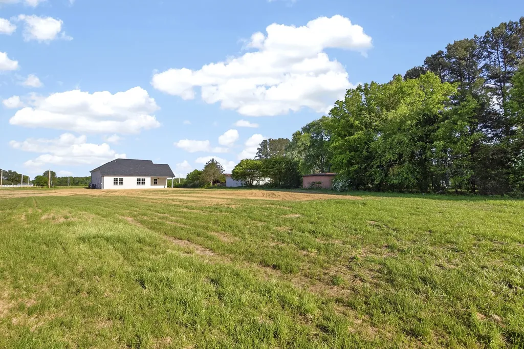 237 Copperas Creek Road Tullahoma TN 37388