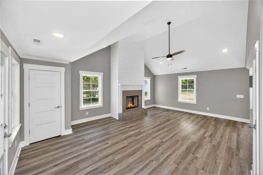 237 Copperas Creek Road Tullahoma TN 37388
