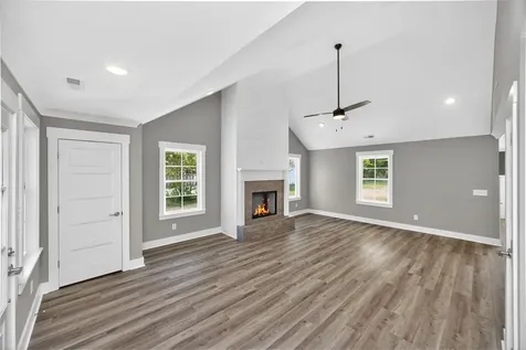 237 Copperas Creek Road Tullahoma TN 37388