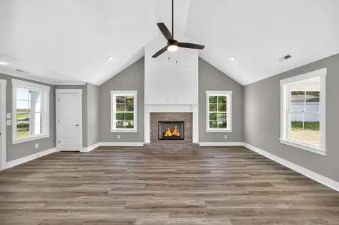 237 Copperas Creek Road Tullahoma TN 37388