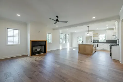 676 Courtney Lane Chattanooga TN 37415