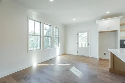 676 Courtney Lane Chattanooga TN 37415