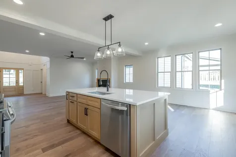 676 Courtney Lane Chattanooga TN 37415