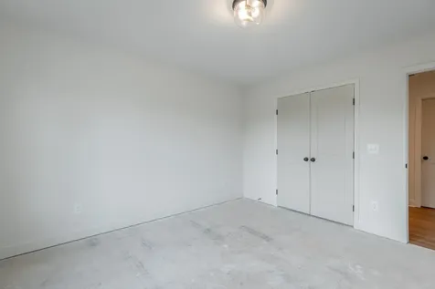 676 Courtney Lane Chattanooga TN 37415