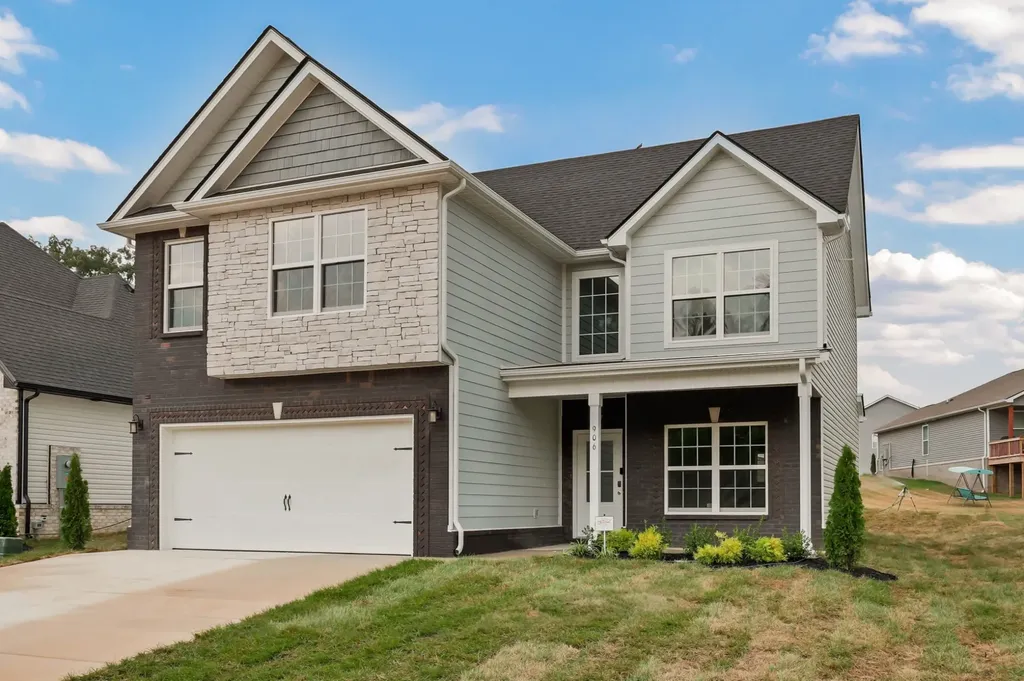906 Inverness Lane Clarksville TN 37043