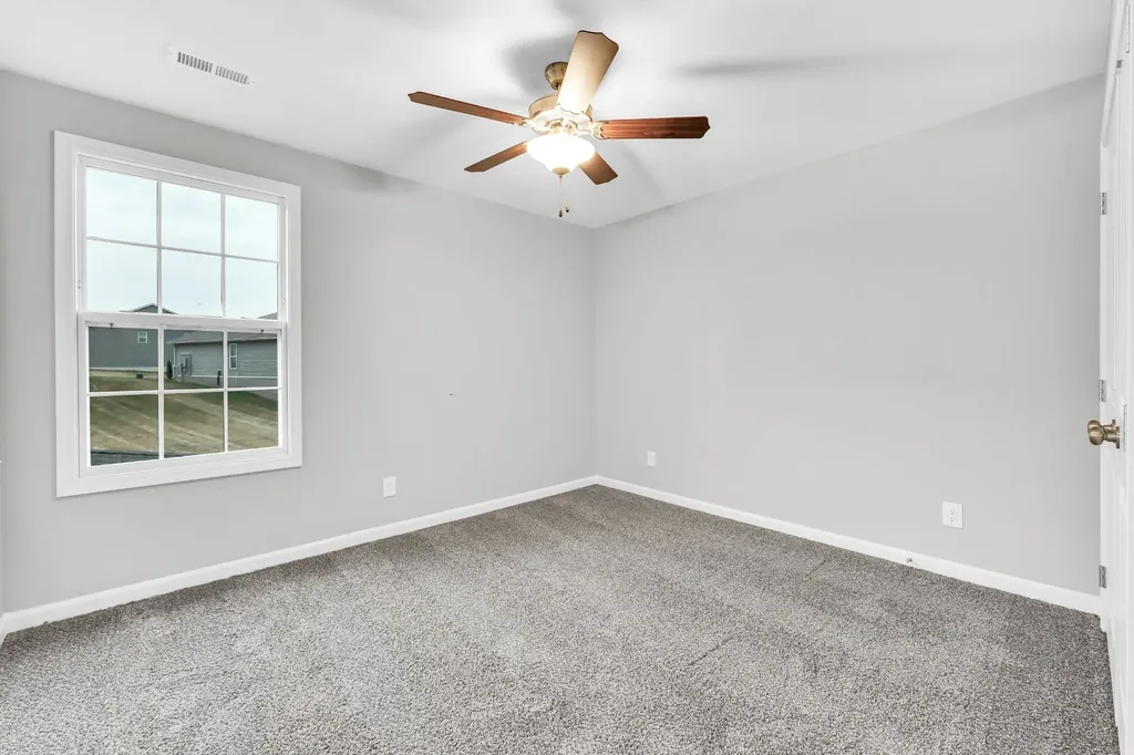 906 Inverness Lane Clarksville TN 37043