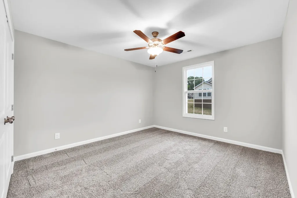 906 Inverness Lane Clarksville TN 37043
