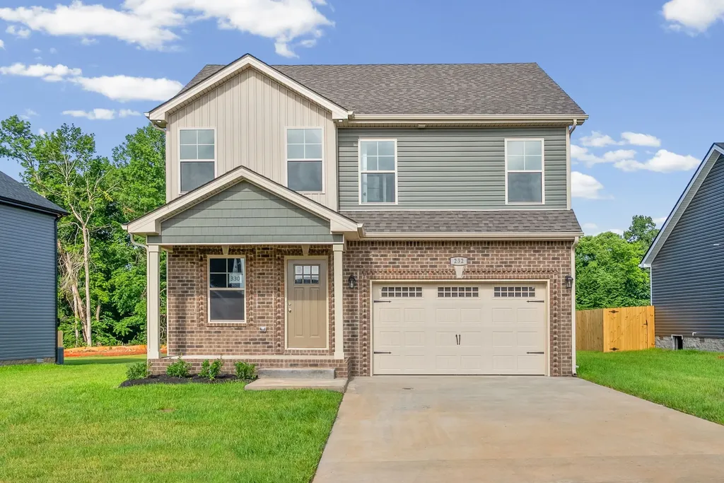 330 Cardinal Creek Clarksville TN 37040