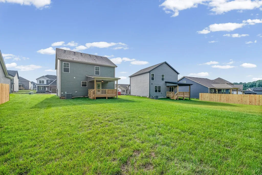 330 Cardinal Creek Clarksville TN 37040