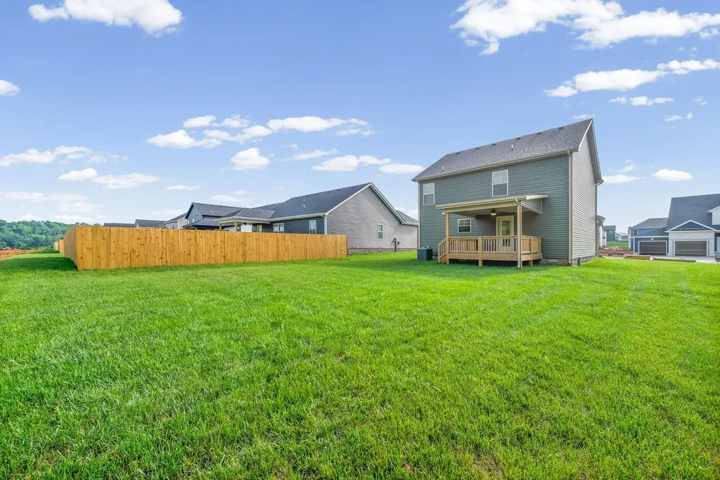 330 Cardinal Creek Clarksville TN 37040