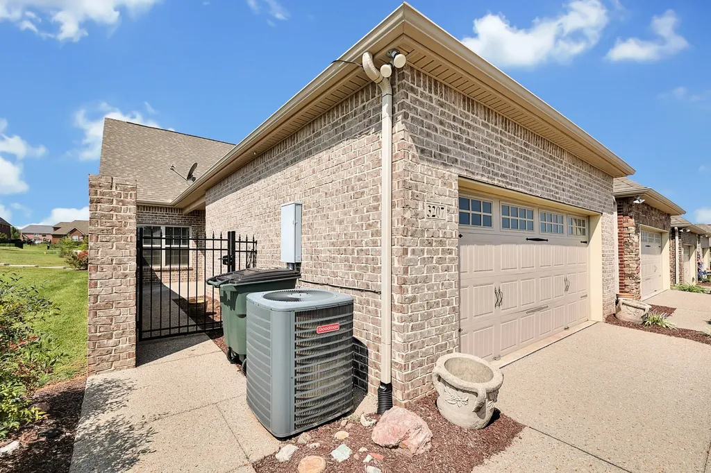 3207 Livermore Lane Murfreesboro TN 37130