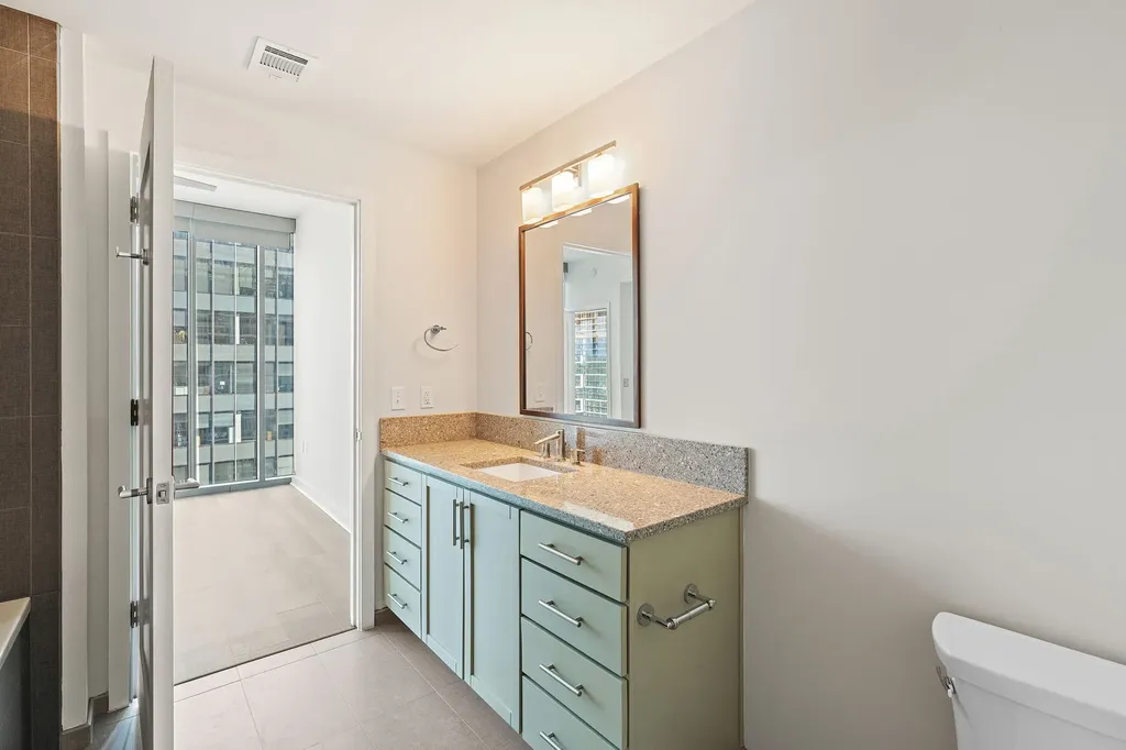 1212 Laurel Street Nashville TN 37203