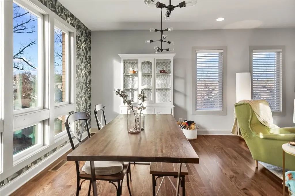 719 Douglas Avenue Nashville TN 37207