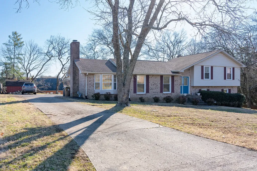 1005 Emily Drive Goodlettsville TN 37072