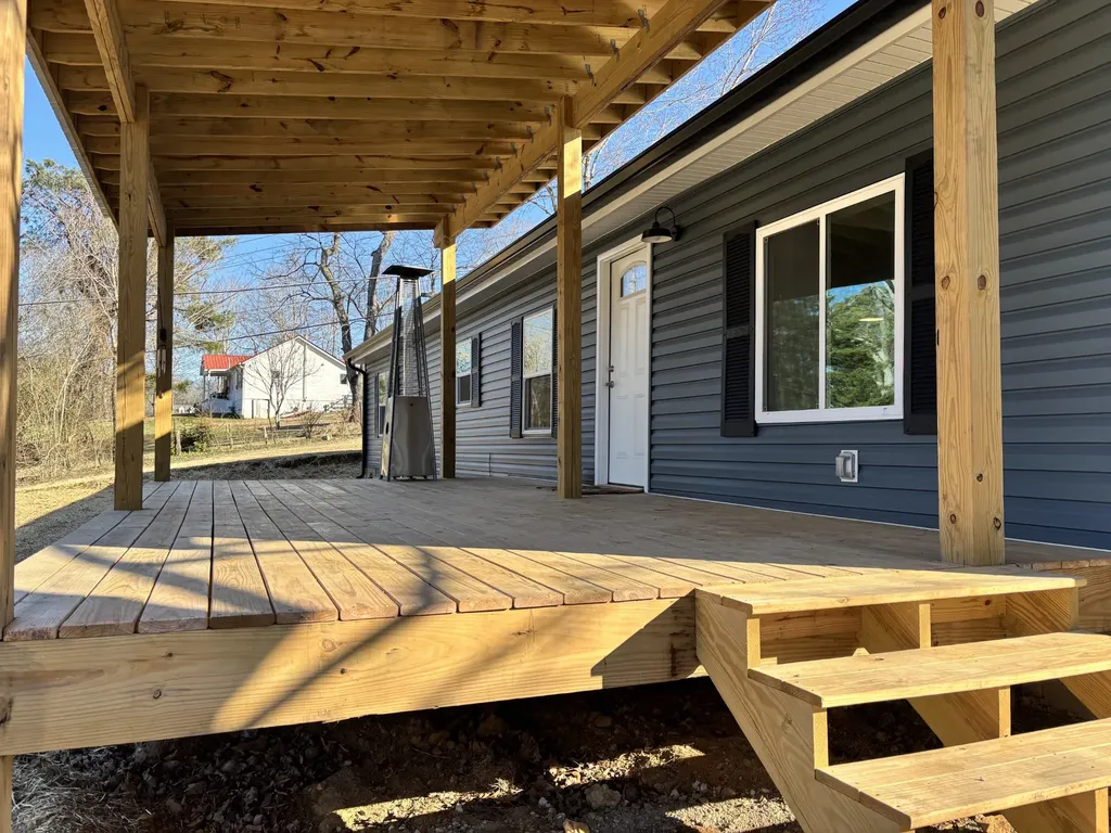 1625 Highway 48, S Dickson TN 37055