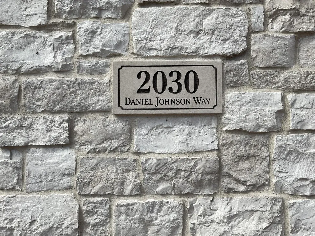 2030 Daniel Johnson Way Clarksville TN 37043