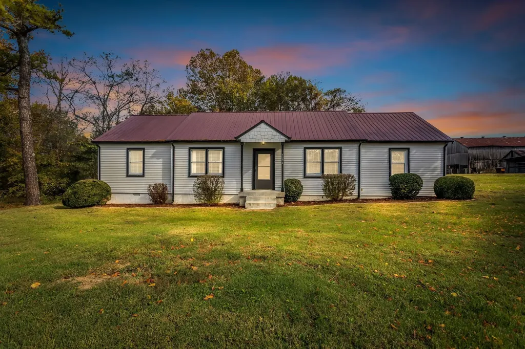 3094 Williamsport Pike Columbia TN 38401