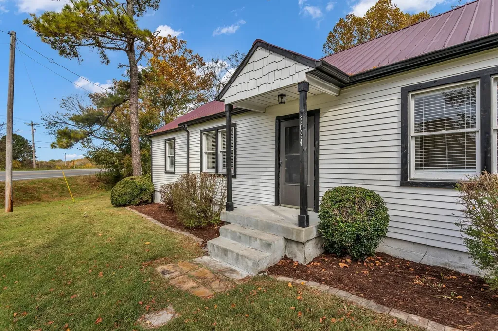 3094 Williamsport Pike Columbia TN 38401