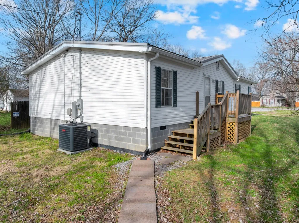316 S Jefferson Street Tullahoma TN 37388