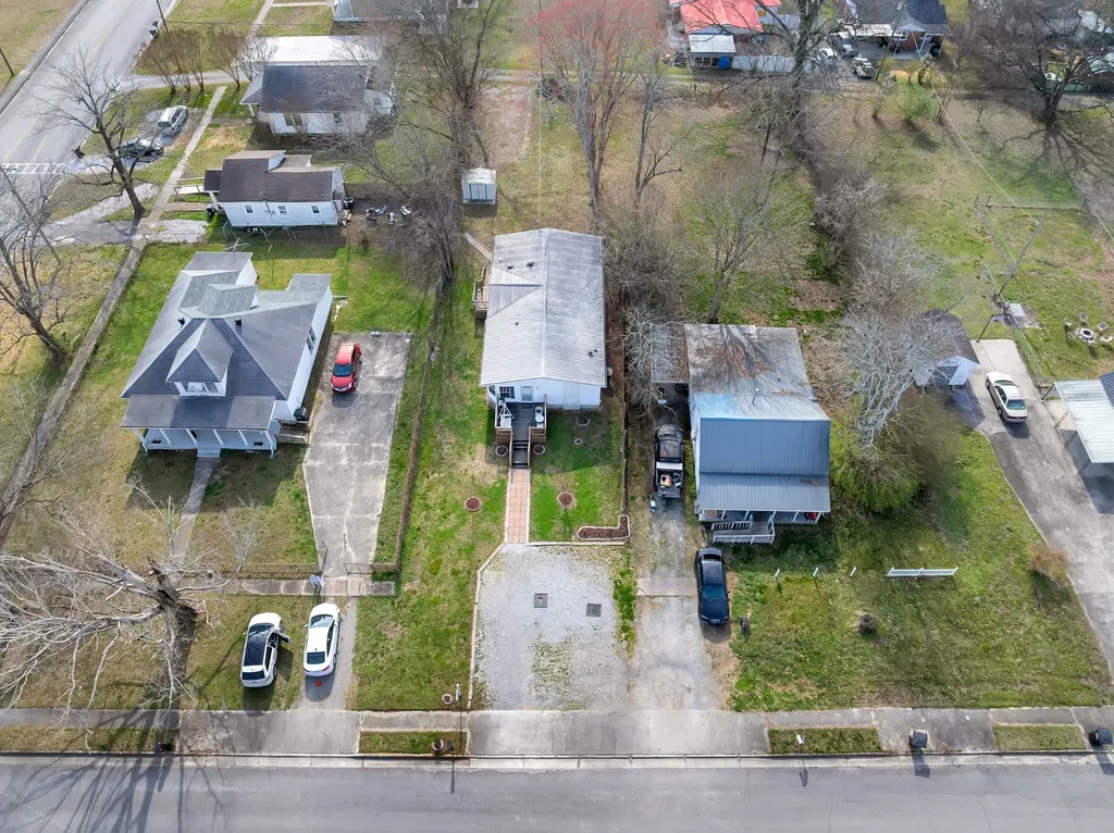 316 S Jefferson Street Tullahoma TN 37388