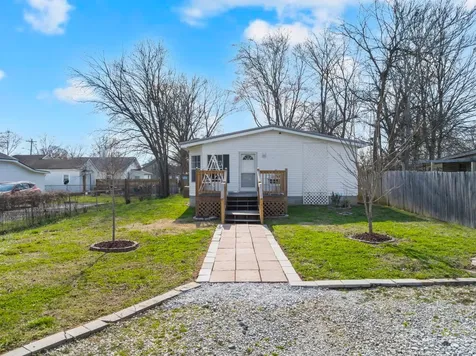 316 S Jefferson Street Tullahoma TN 37388