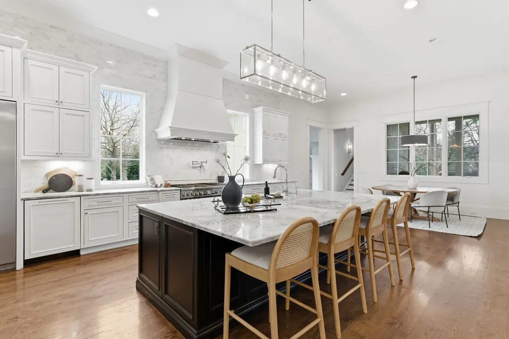 2803 Hemingway Drive Nashville TN 37215