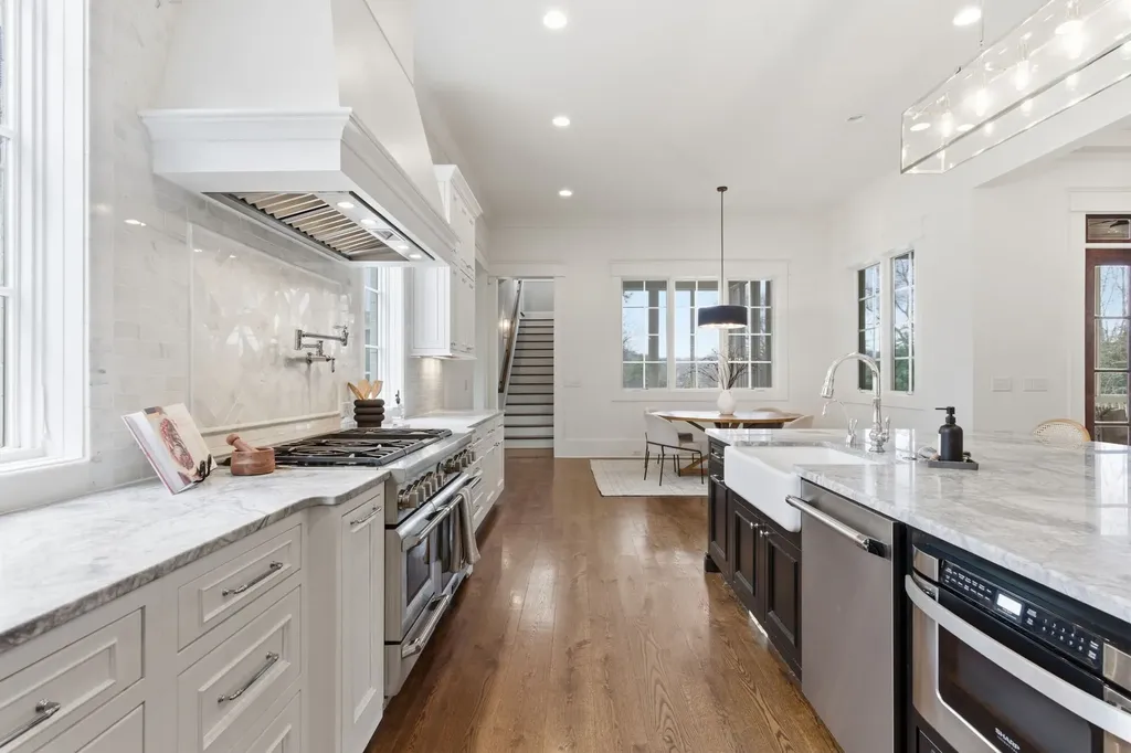 2803 Hemingway Drive Nashville TN 37215