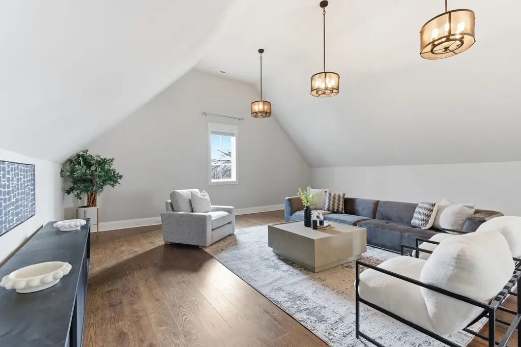 2803 Hemingway Drive Nashville TN 37215
