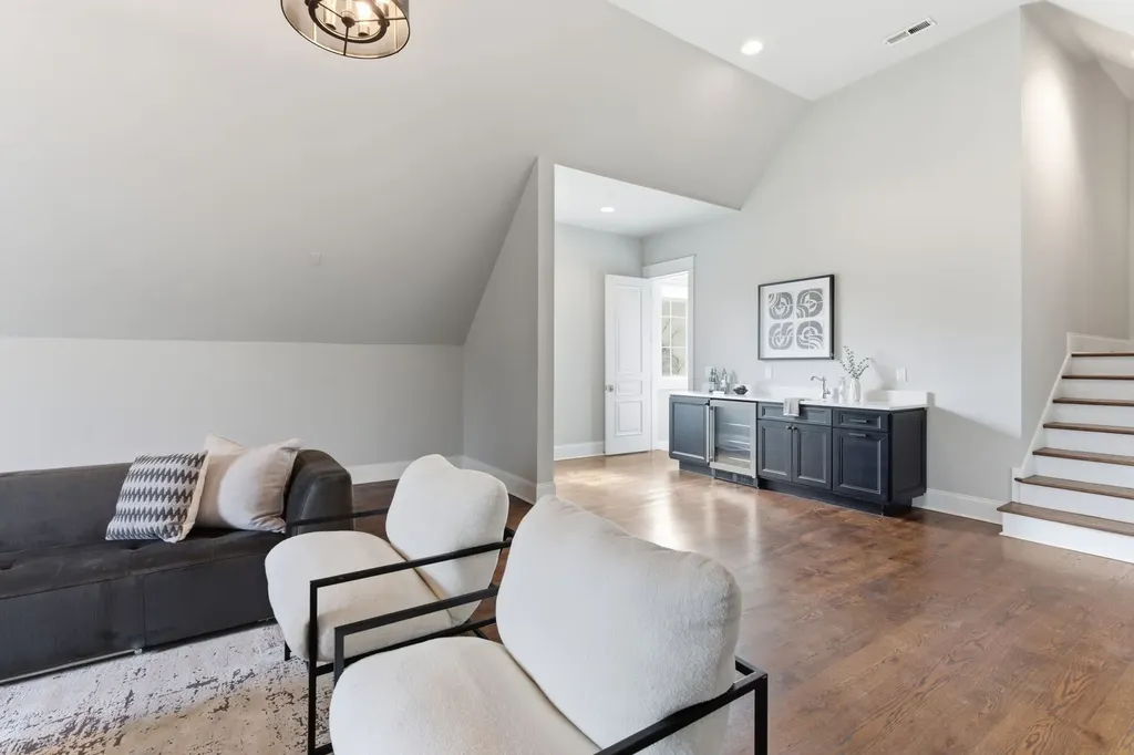 2803 Hemingway Drive Nashville TN 37215