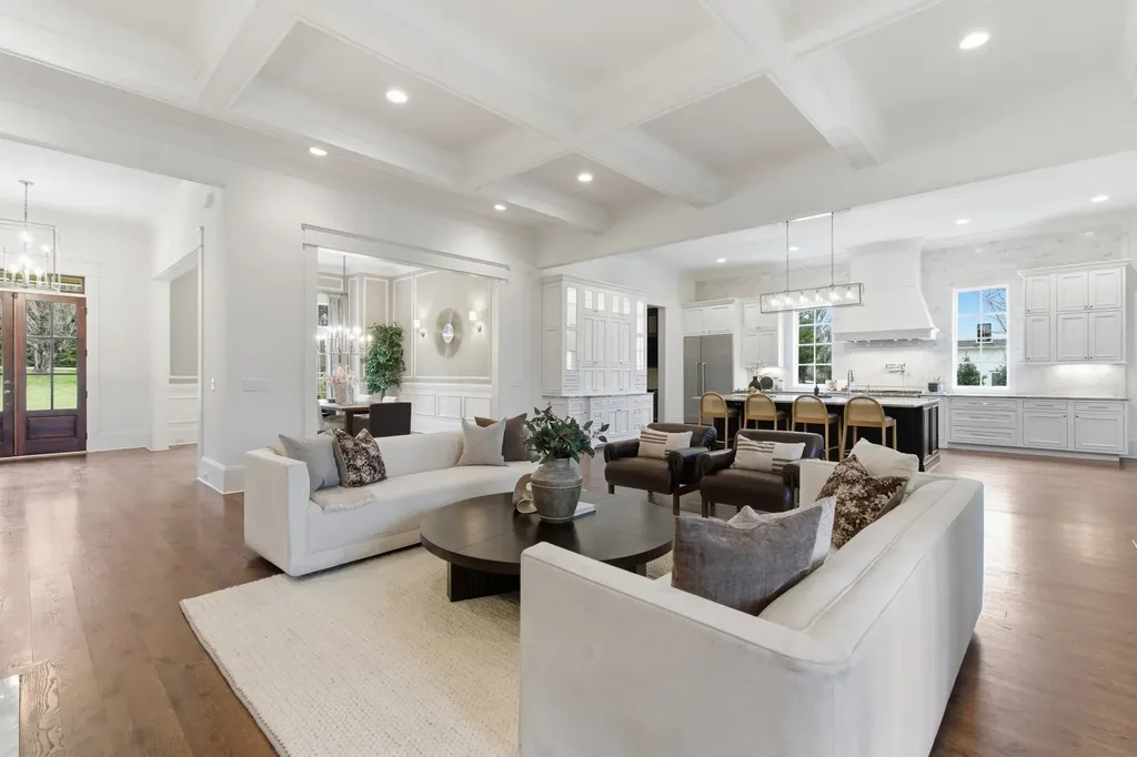 2803 Hemingway Drive Nashville TN 37215