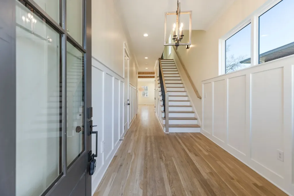 2610A Barclay Drive Nashville TN 37206