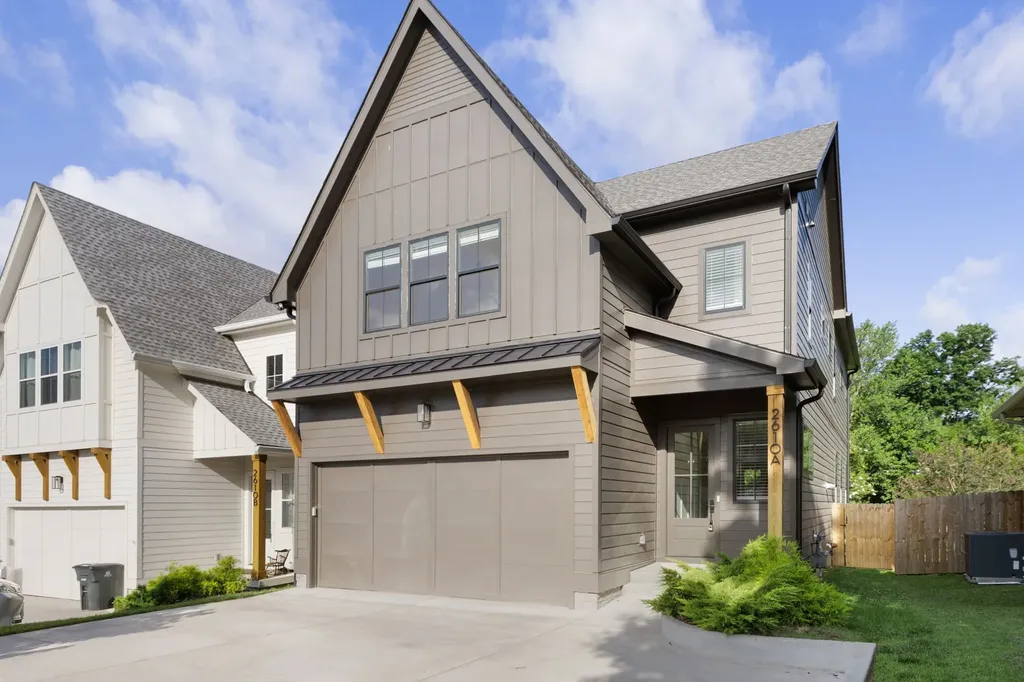 2610A Barclay Drive Nashville TN 37206