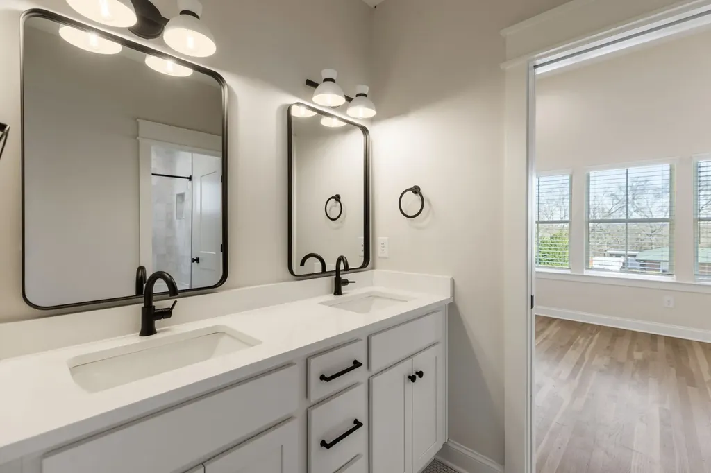 2610A Barclay Drive Nashville TN 37206