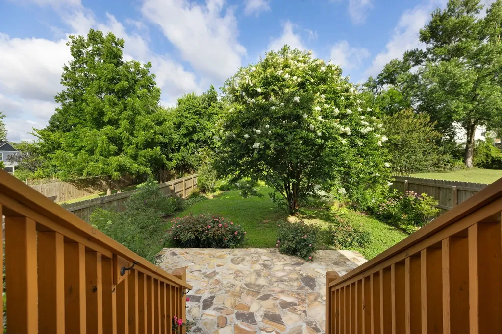 2610A Barclay Drive Nashville TN 37206