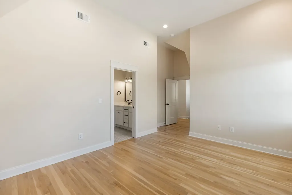 2610A Barclay Drive Nashville TN 37206