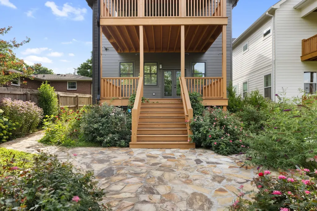 2610A Barclay Drive Nashville TN 37206