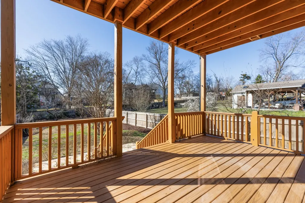 2610A Barclay Drive Nashville TN 37206