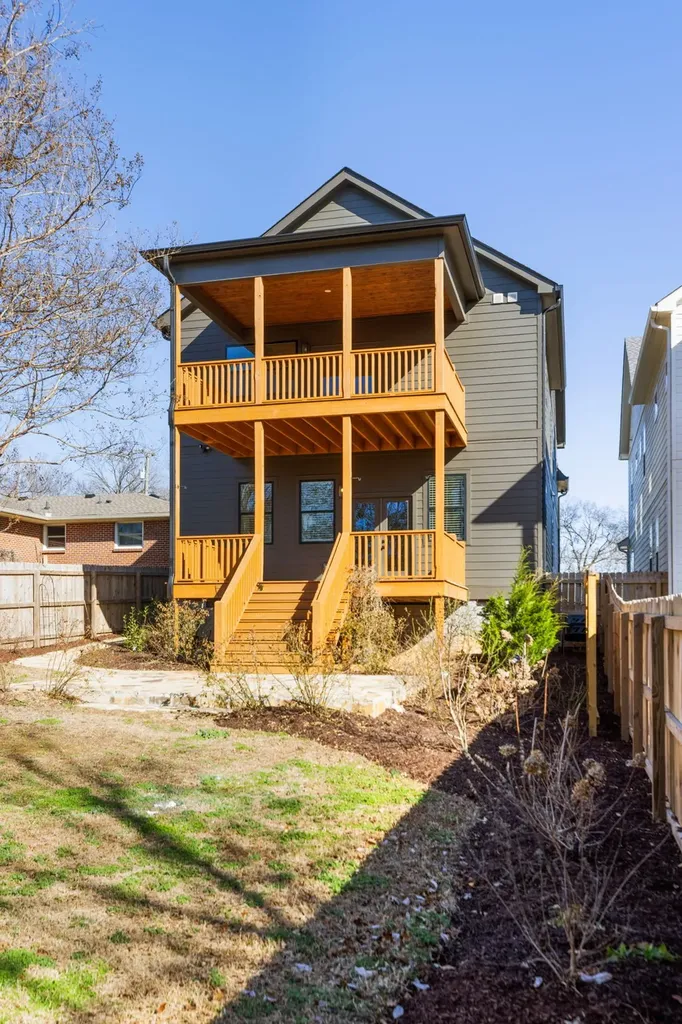 2610A Barclay Drive Nashville TN 37206