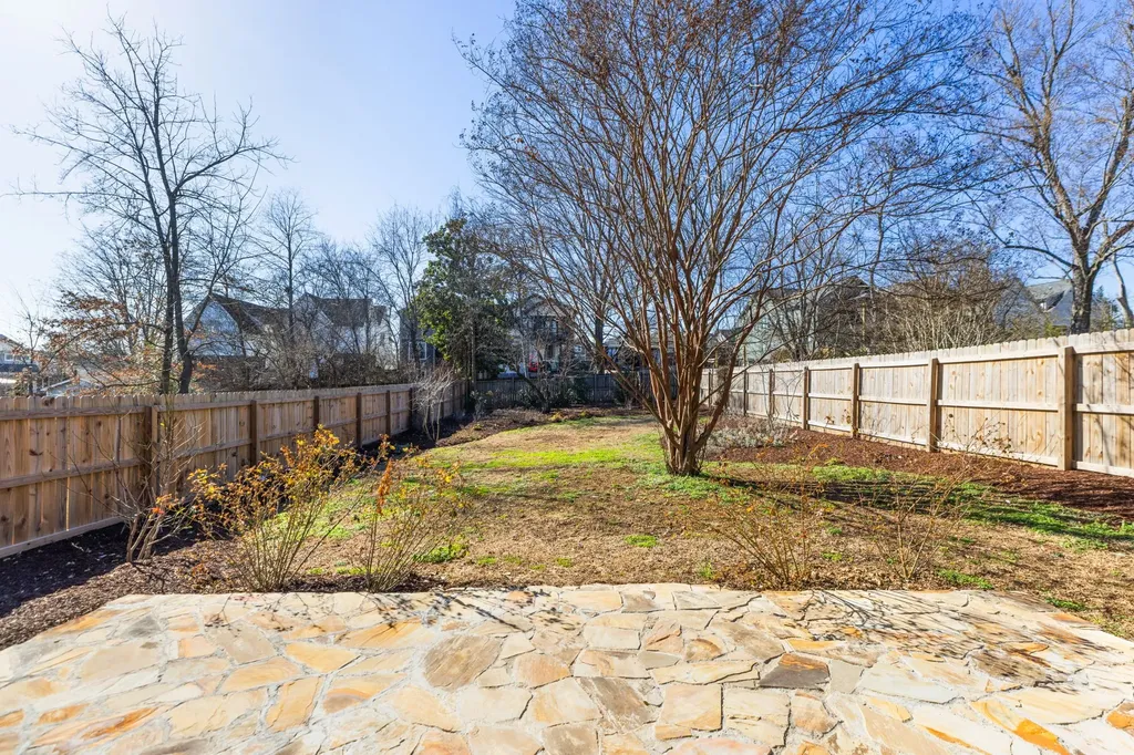 2610A Barclay Drive Nashville TN 37206