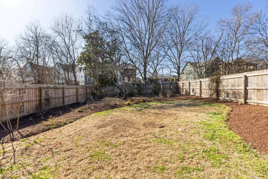 2610A Barclay Drive Nashville TN 37206