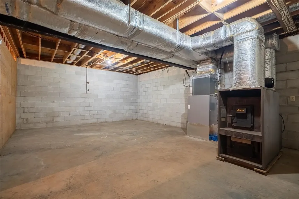 3115 Waynesboro Highway Lawrenceburg TN 38464