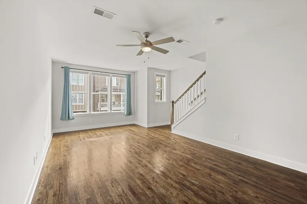 207 Porter Village Circle Nashville TN 37206