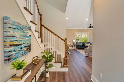 1366 Thomas Avenue Chattanooga TN 37409